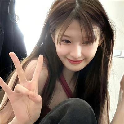 刺绣佳人